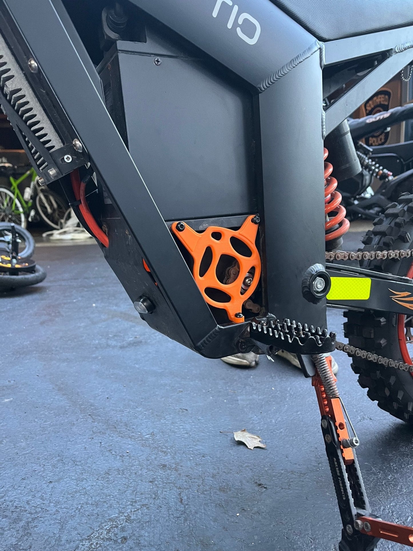 Tuttio Motor Cover and Panel Combo