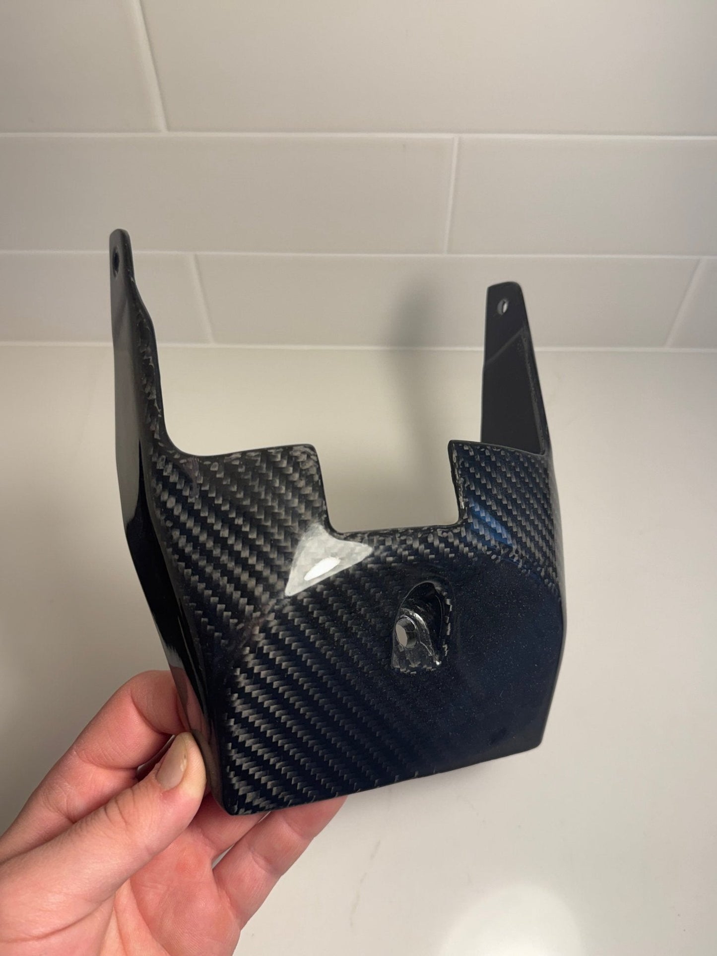 E Ride Pro REAL carbon battery lid lock