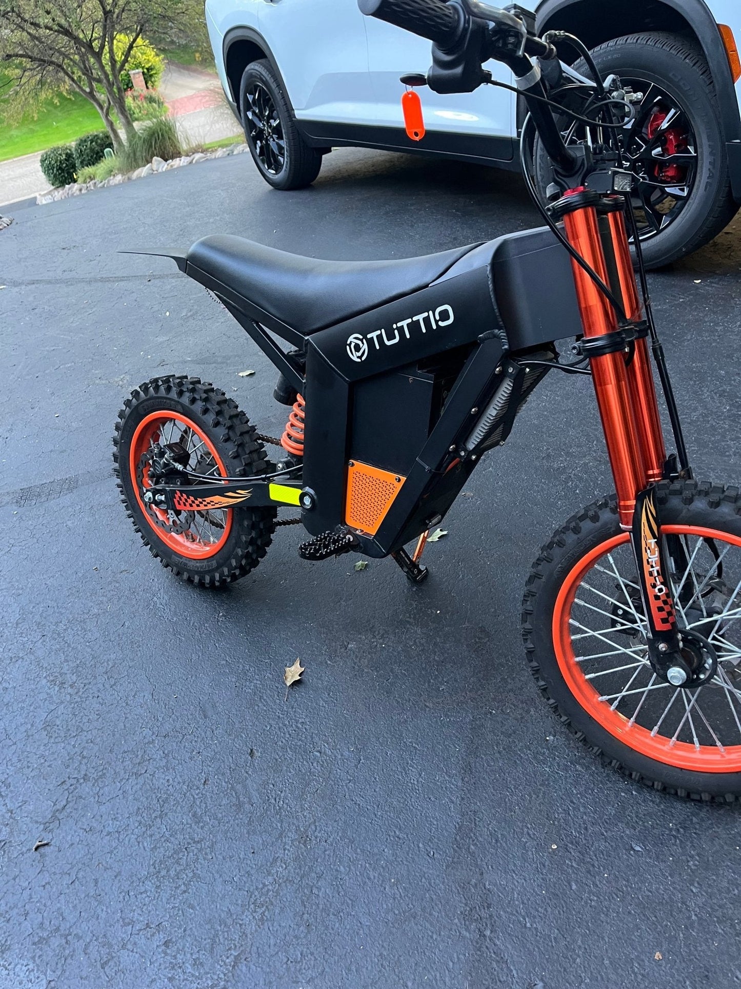 Tuttio Motor Cover and Panel Combo