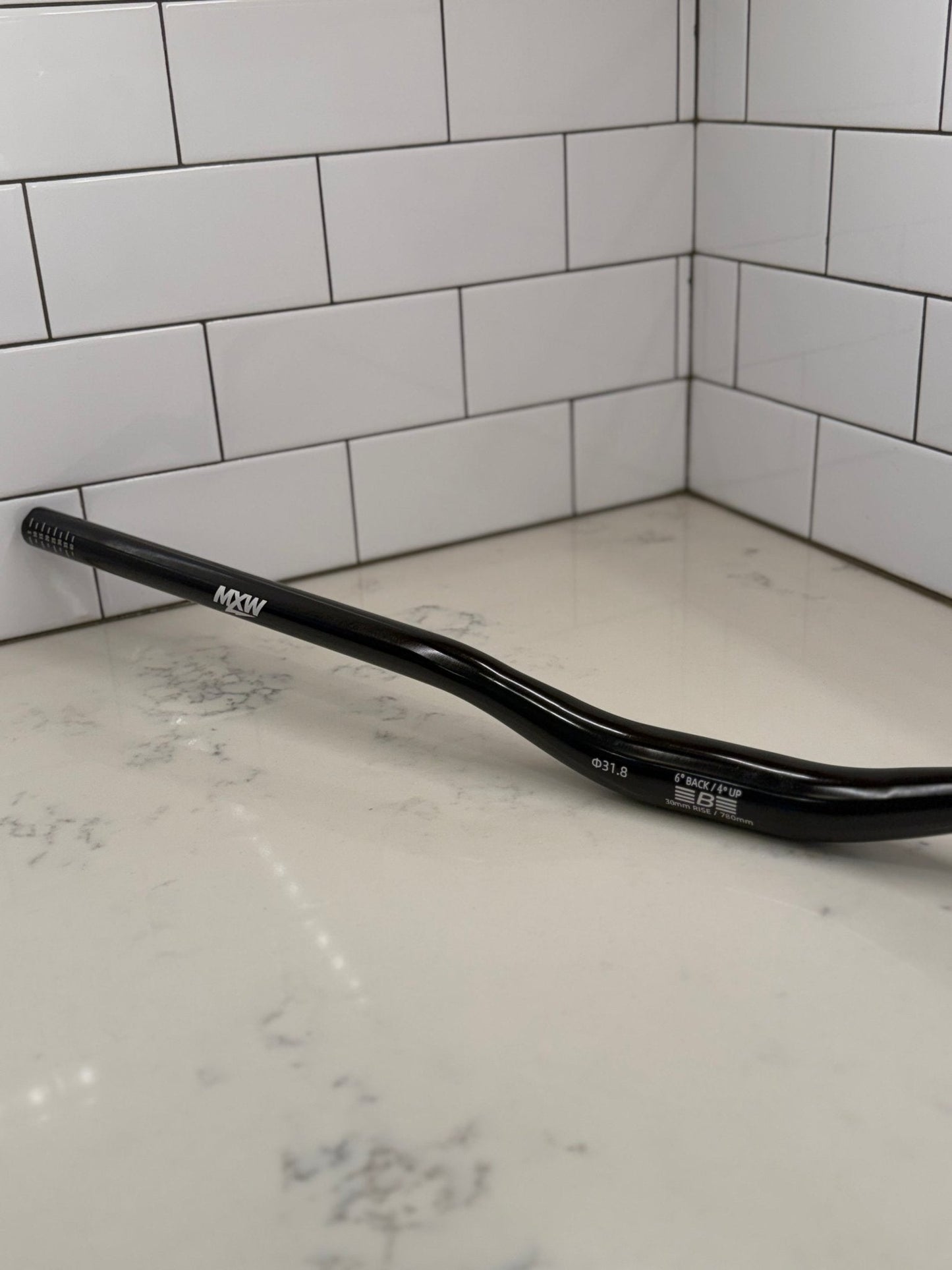MXW Glossy Handlebars (31.8mm)