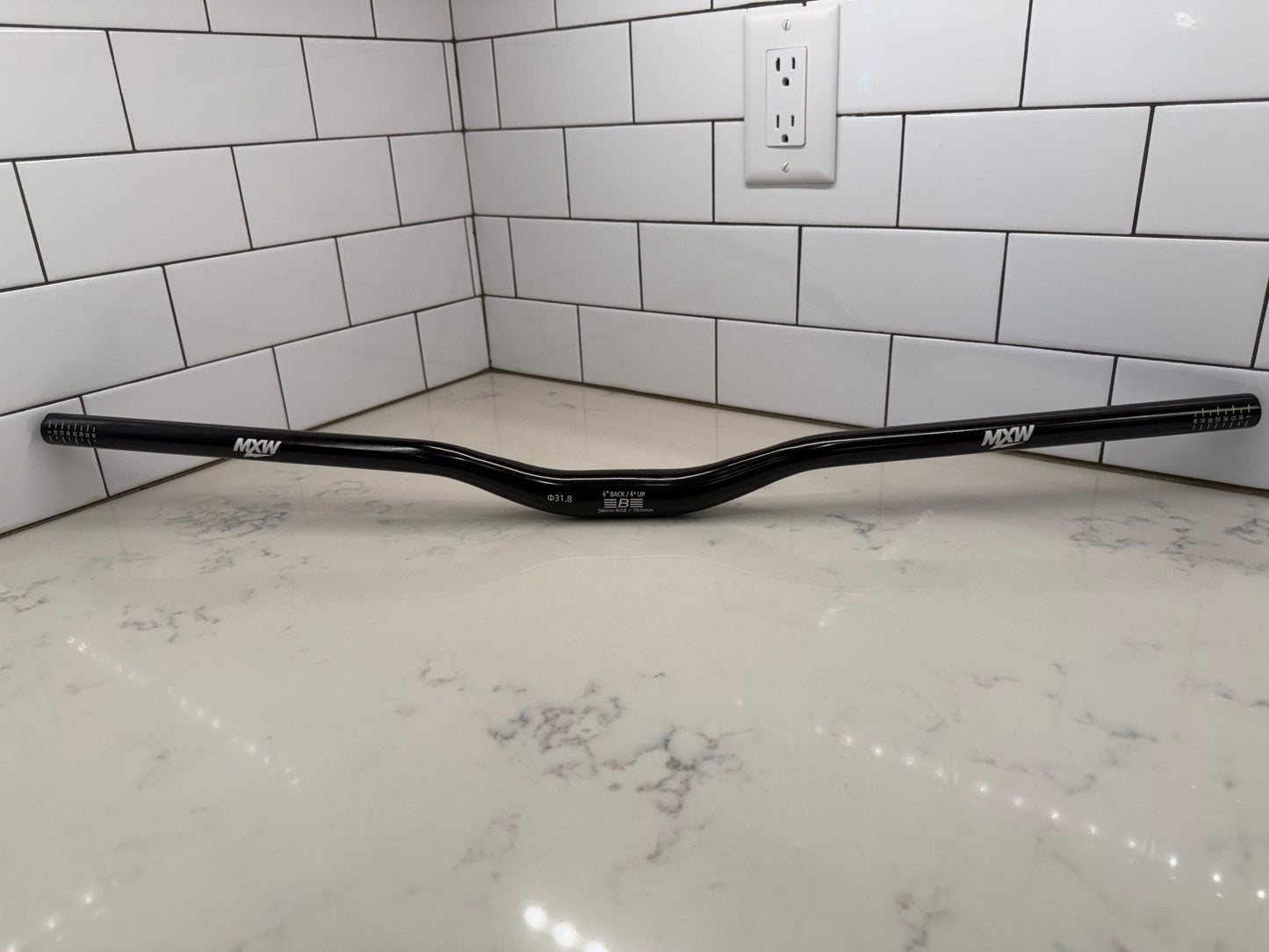 MXW Glossy Handlebars (31.8mm)